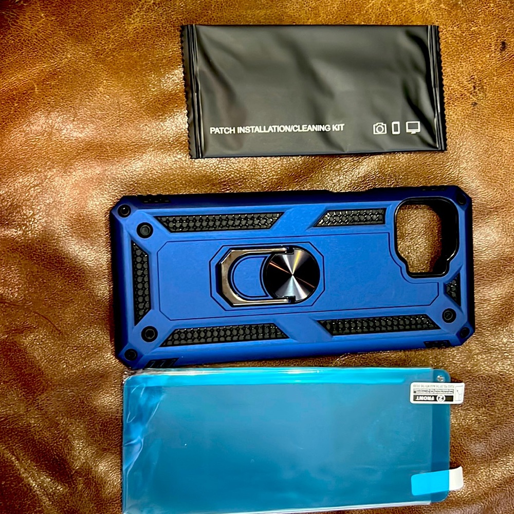 Brand new Motorola One case with screen protector, instillation kit
